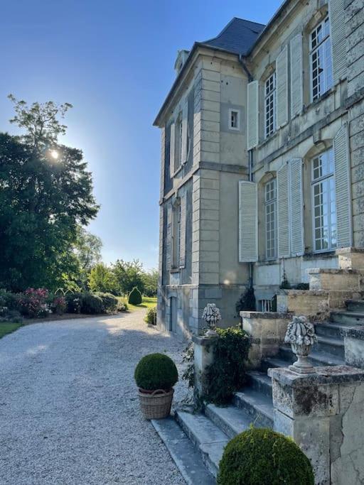 Charming 18Th Century Chateau, Near Bayeux In Calvados, Normandie Livry  외부 사진