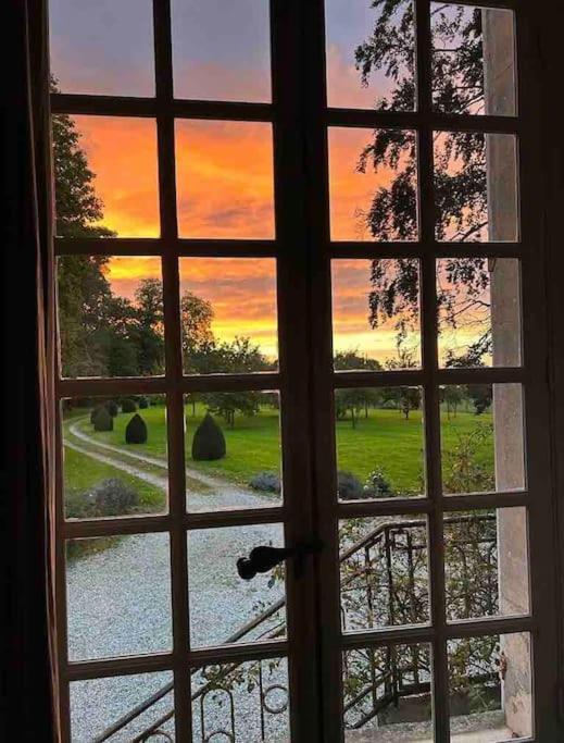 Charming 18Th Century Chateau, Near Bayeux In Calvados, Normandie Livry  외부 사진